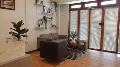 Talat Bang Khen Hostel | Nature Village Hostel