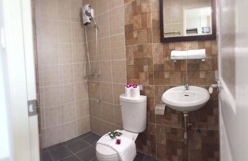 Rangsit Hotel | Nava Grand Hotel