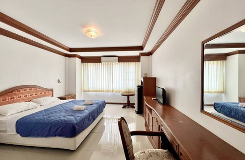 Sila Hotel | Naya Park View Hotel