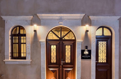 Old Town Apartment | Neorion Ground Floor Old Harbour
