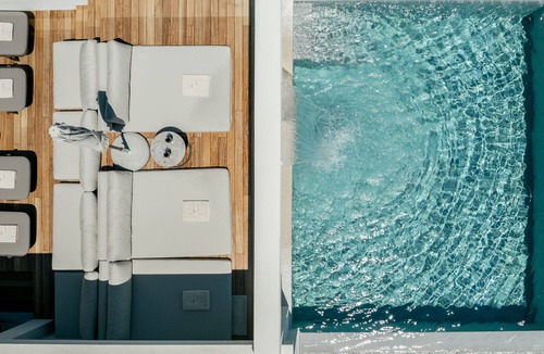 Akrotiri Villa | Nerea Deluxe Seafront Villa, Iconic Infinity Pool