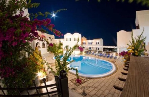 Fira Hotel | New Haroula