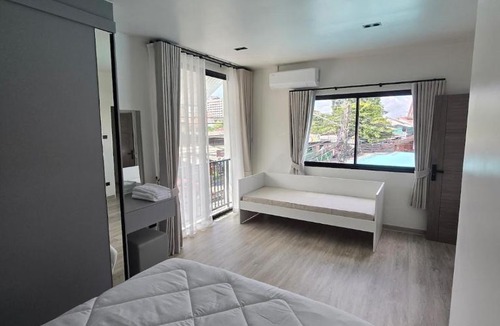 Chiang Mai Villa | NEW HOUSE Entire, Near Night Bazar Chiangmai