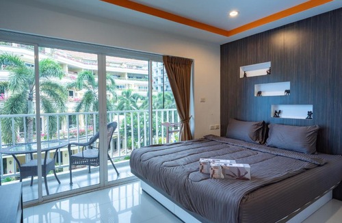 Pratumnak Hill Apartment | New Nordic Suites 2 by Apartwell