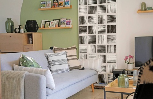 Aigialeia Apartment | New-olivaholidayhomes - Boho Studio +pool