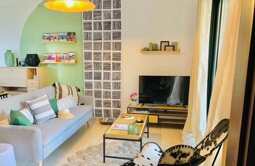 Aigialeia Apartment | New-olivaholidayhomes - Boho Studio +pool