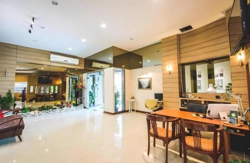 Pom Prap Sattru Phai Resort | New Suanmali Hotel