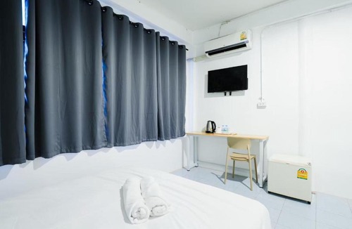 Sukhumvit Apartment | Newhi BTS Ekkamai 42 1