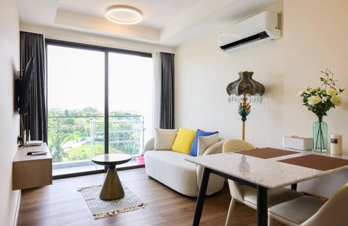 Chiang Mai Apartment | Newly Luxury Resort Style Condo