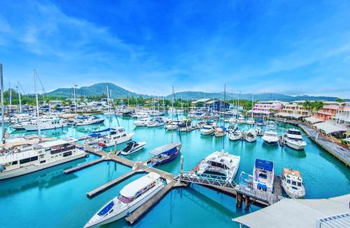 Koh Kaew Resort | NH Boat Lagoon Phuket Resort