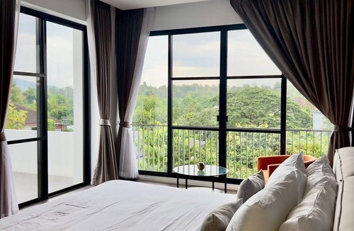 Chang Phueak House | Nimman & Maya Area - Villa Dali - Private Salt Pool Villa with Mountain View
