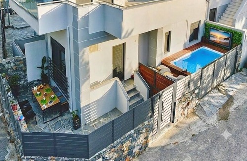 Kato Gouves Villa | Nisi Luxury Suites and Villas with private pool in Gouves