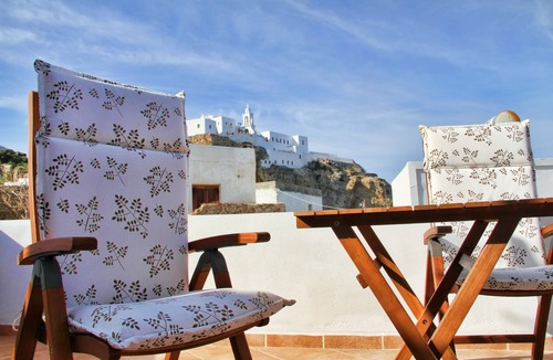Mandraki House | Nisyros Marinos House