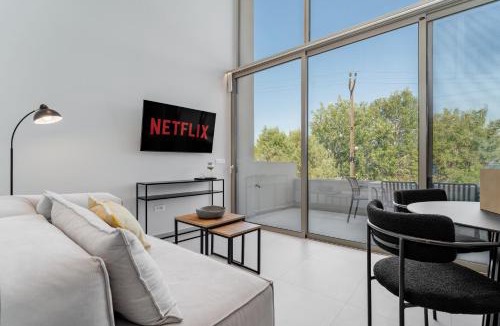 Agios Nikolaos Town Apartment | NOMIA Seaside Living
