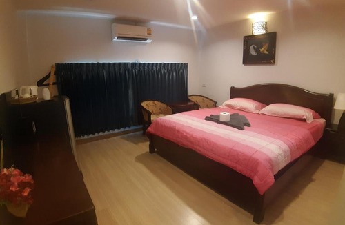 Rayong Hotel | Nong Nuey Rooms