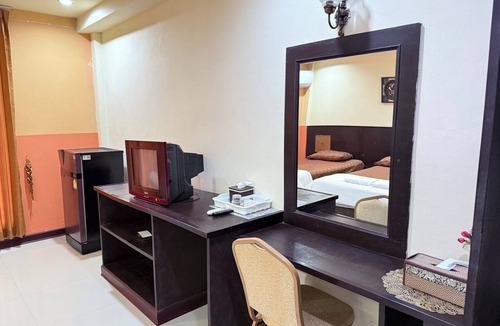 Nongbua Lamphu Hotel | Nongbua Greenview Hotel