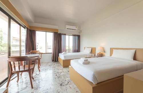 Nonthaburi Hotel | Nonthaburi Palace Hotel