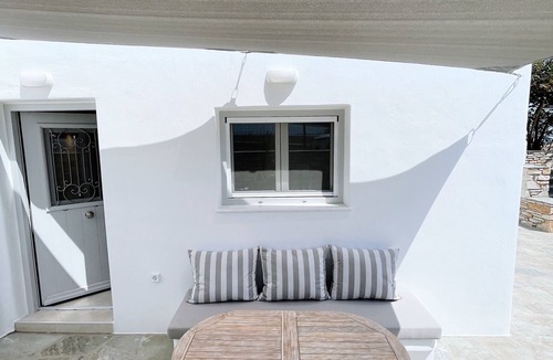 Piso Livadi House | Nostos Home Paros