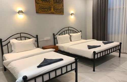 Daun Penh Hotel | Number 9 Hotel