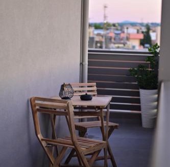 Gazi Apartment | Nychome