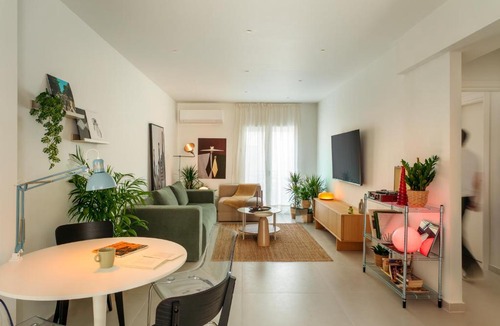Patras Apartment | O-85 Modern Boutique Apartment in Patras Centre