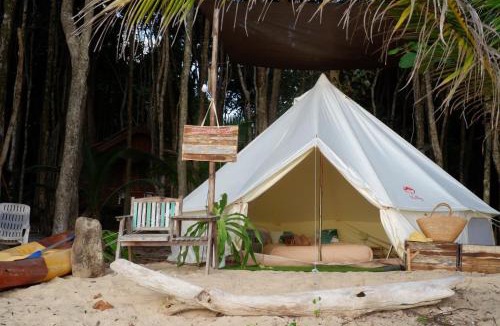 Ranong Other | O Little Tent de Koh Chang