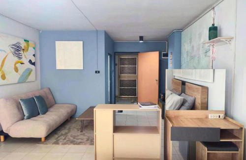 Pa Tan Apartment | OB Room