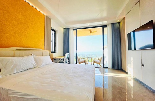 Bophut Hills Villa | Ocean Big Tiger Villa-6 Bedrooms with Ocean View Private Pool