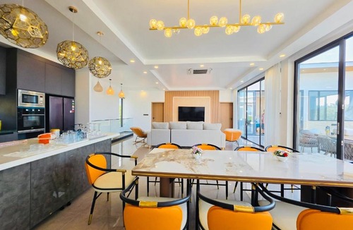 Bophut Hills Villa | Ocean Big Tiger Villa-6 Bedrooms with Ocean View Private Pool