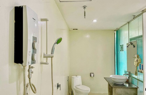 Koh Rong Bed & Breakfast | Ocean Lounge Bungalow