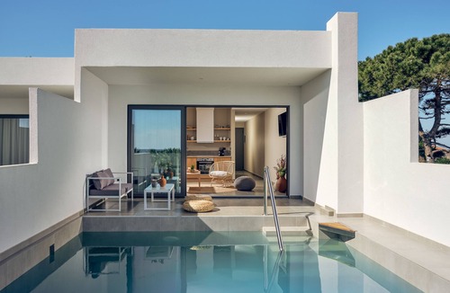 Drosia Apartment | Oceanis Luxury Suites
