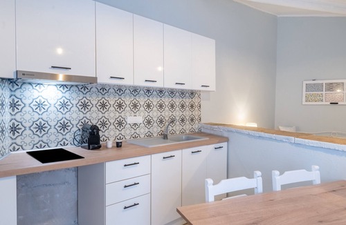 Sivota House | Old Manor Cottage House 4 with Sea View, Wi-Fi, and Air Conditioning