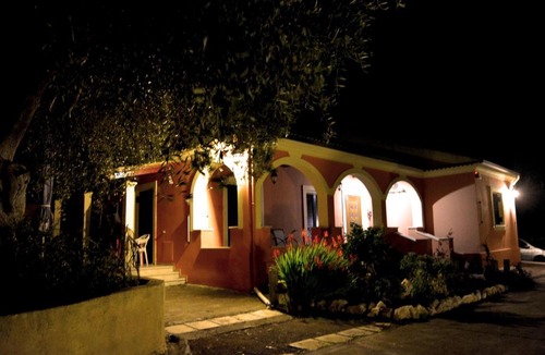 Sinarades House | Olive Grove Villa
