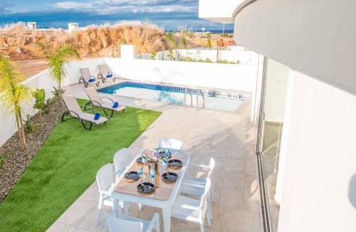 Protaras Villa | Olivine Pearl OL24