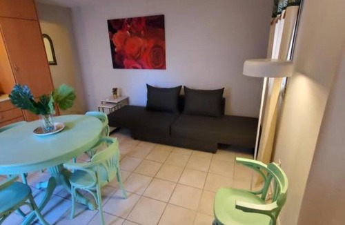 Argostoli Town Apartment | One Bedroom Cosy Apartment with Balcony - Sior Dionysios Apartments