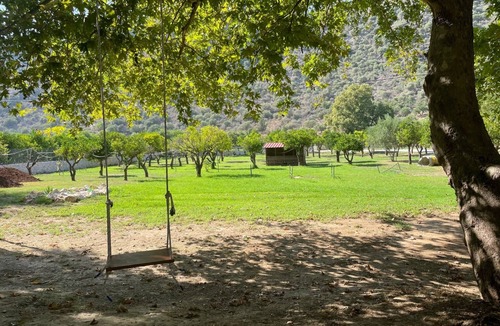Katochori House | One-of-a-Kind Farm Villa - 5 min to Sandy beach + Kalyves! 20 min to Chania.