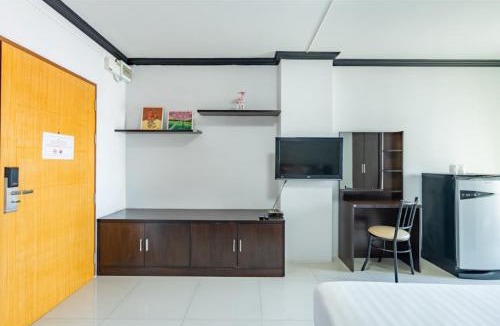 Khlong Luang Hotel | One Residence Navanakorn