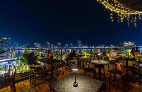 Daun Penh Hostel | Onederz Phnom Penh