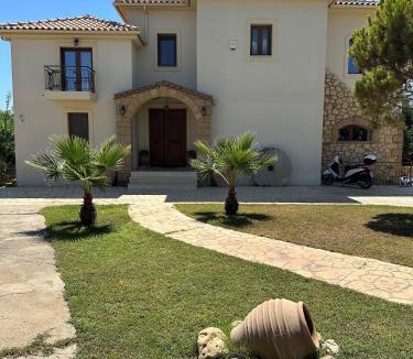 Pylos-Nestoras Villa | Onirozo Koroni Private Villa