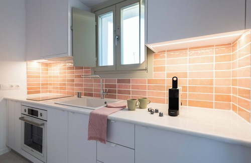 Drios Apartment | Openspace Garden Apartment with BBQ By Triotissa Local Living B2