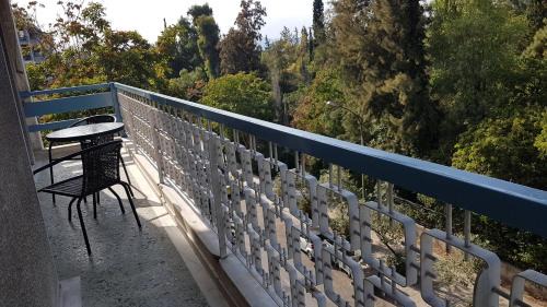 Athens City Centre Apartment | Orange Apartment - Athens Center, 3 BD, 1.5 BATH