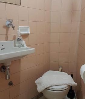 Athens City Centre Apartment | Orange Apartment - Athens Center, 3 BD, 1.5 BATH