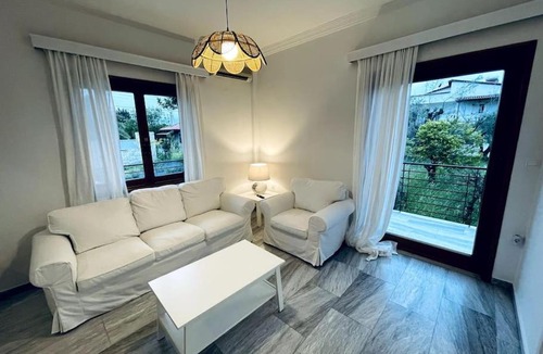 Nafpaktos House | Orange Blossom Villa