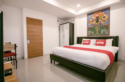 Bangkok City Centre Hotel | OYO 568 Art Hotel Hua Lamphong