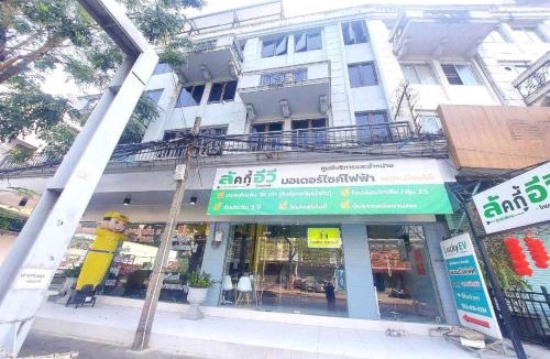 Huai Khwang Hostel | OYO 75465 Lucky Hostel - Huai Khwang