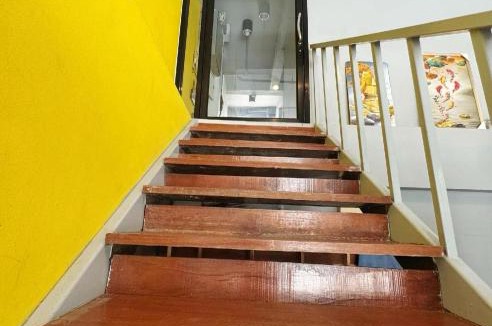 Huai Khwang Hostel | OYO 75465 Lucky Hostel - Huai Khwang