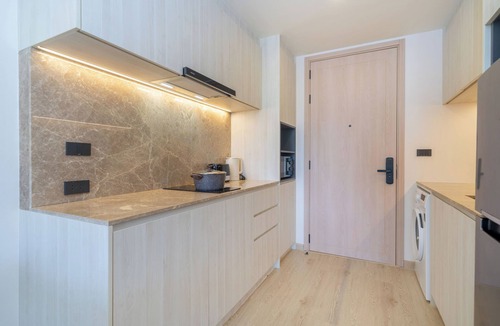 Laguna Apartment | Ozone 1BR Signature Junior Suite