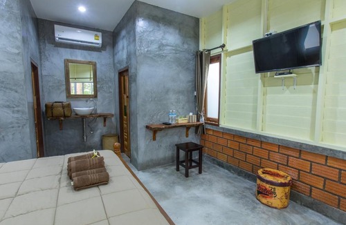 Trang Resort | P's cottage บ้านพักในสวนสวย