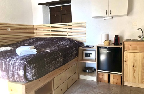 Monemvasia Hotel | Pablito House