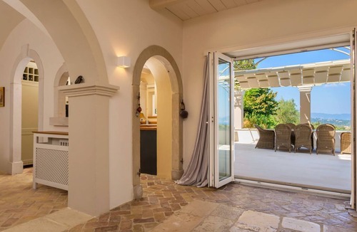 Corfu Villa | Paleopetres La Chataîgne - large private pool - sea views - total privacy -